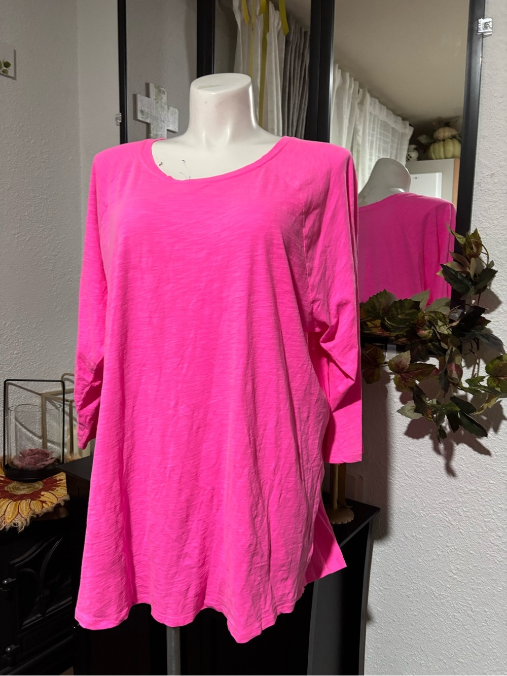 torrid Hot Pink Long-Sleeve Tunic Top